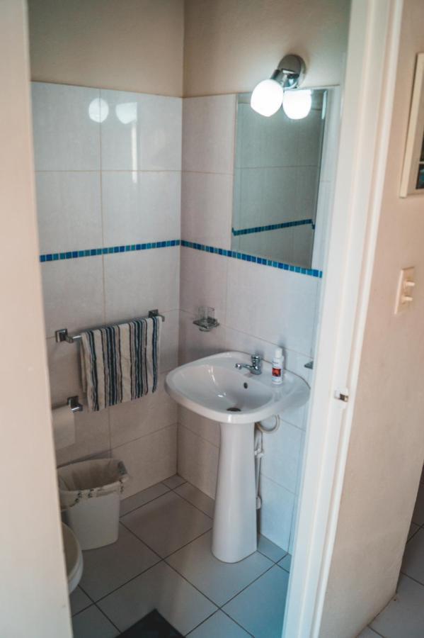 Courtesy Apartments Aruba Oranjestad Eksteriør bilde